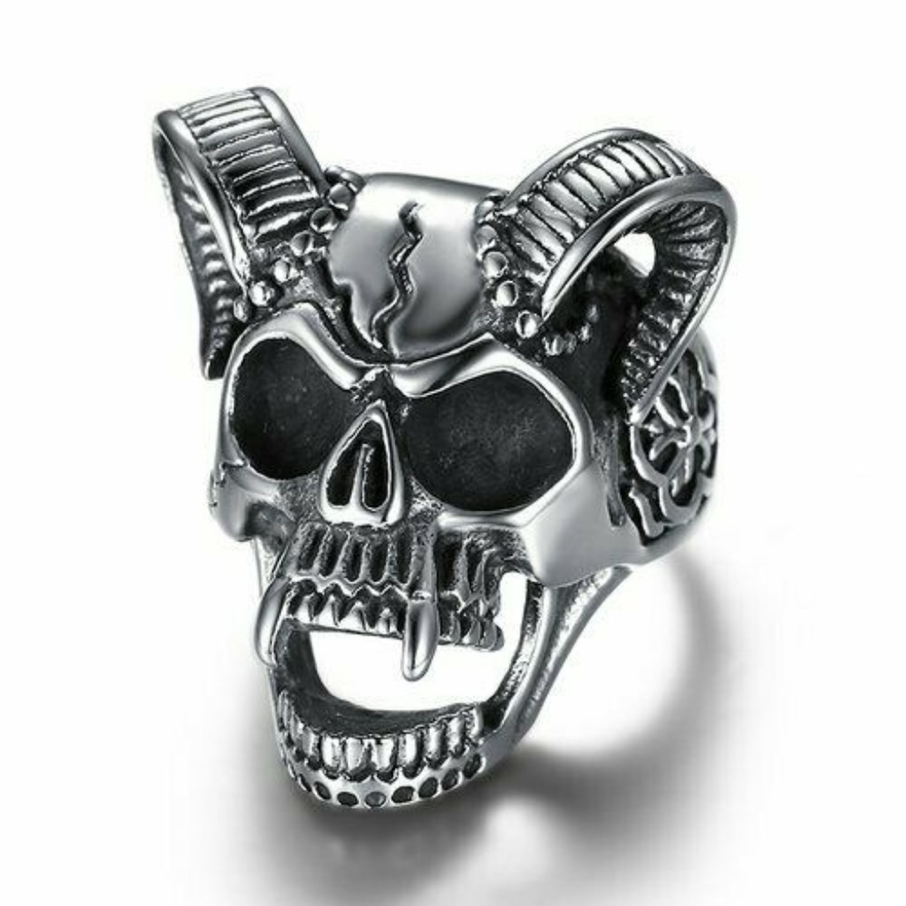 Skull with horns Gothic Punk Rock Evil Ring Goth